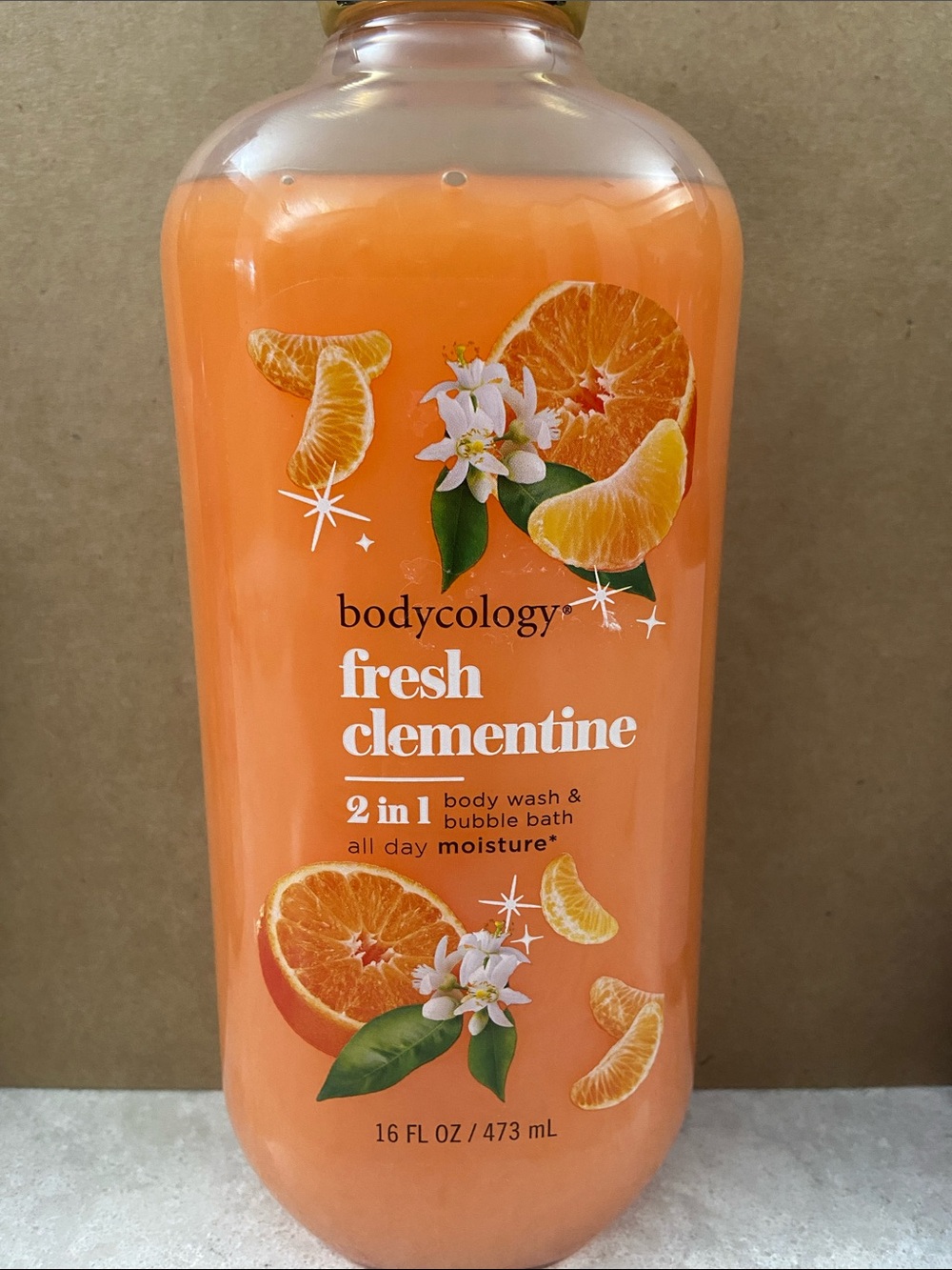 Bath & Body Works Hand Soap (2) and Bodycology Fresh Clementine 2-in-1 wash. - Picture 8 of 13